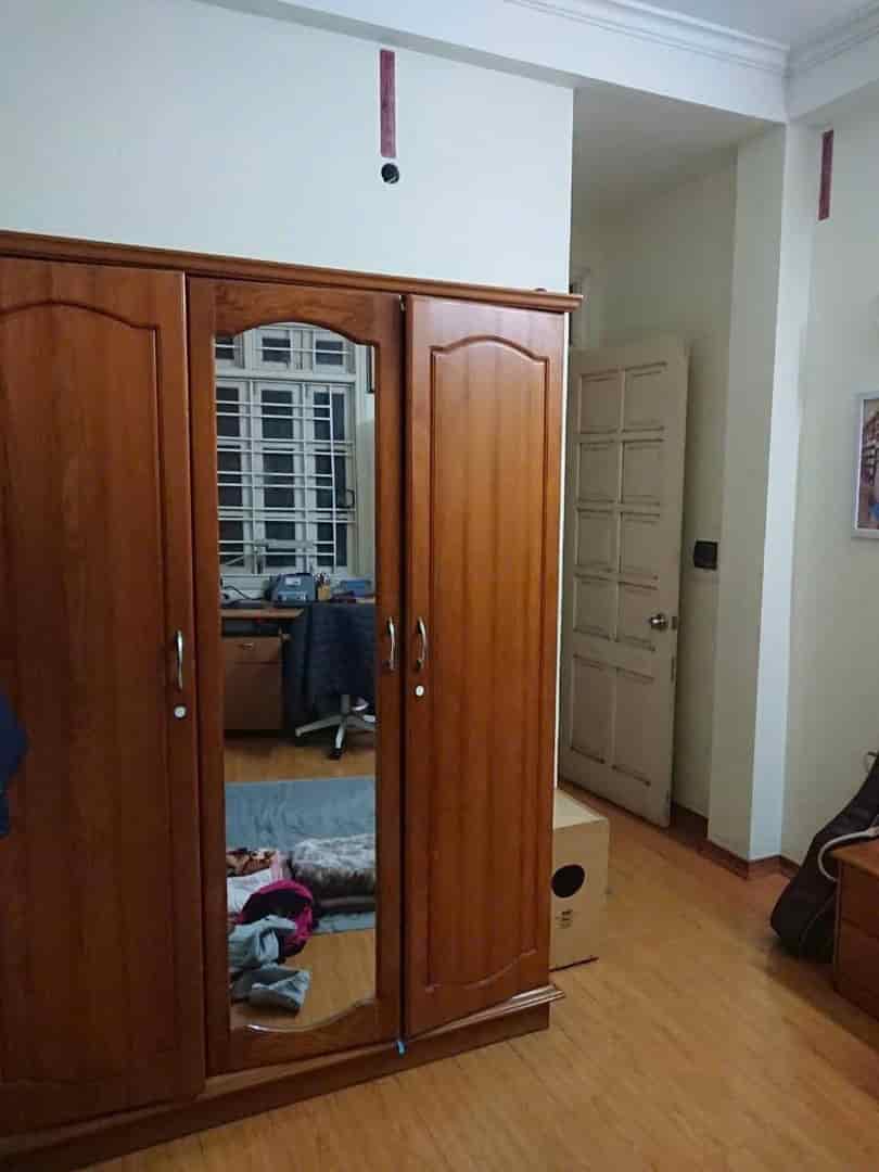 Cho thuê nhà riêng Hoàng Sâm, Cầu Giấy 30m x 5T, 3 ngủ giá 12tr, gần CV Nghĩa Đô