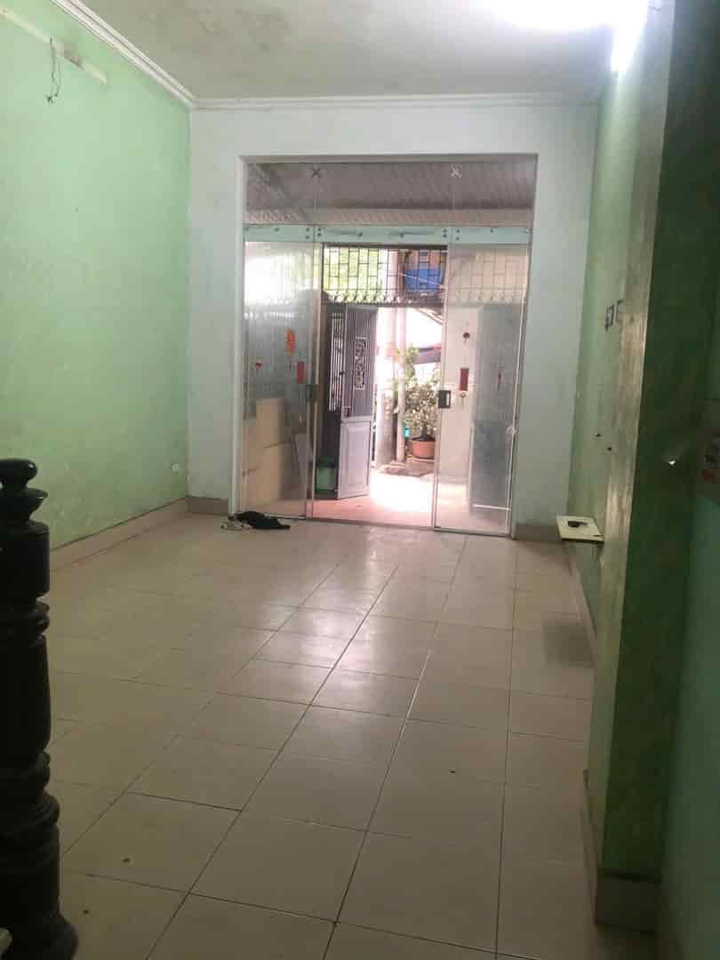 Cho thuê nhà riêng Nguyễn Hoàng, Mai Dịch, Cầu Giấy 60m x 3T giá 18.5tr, để ô tô thoải mái