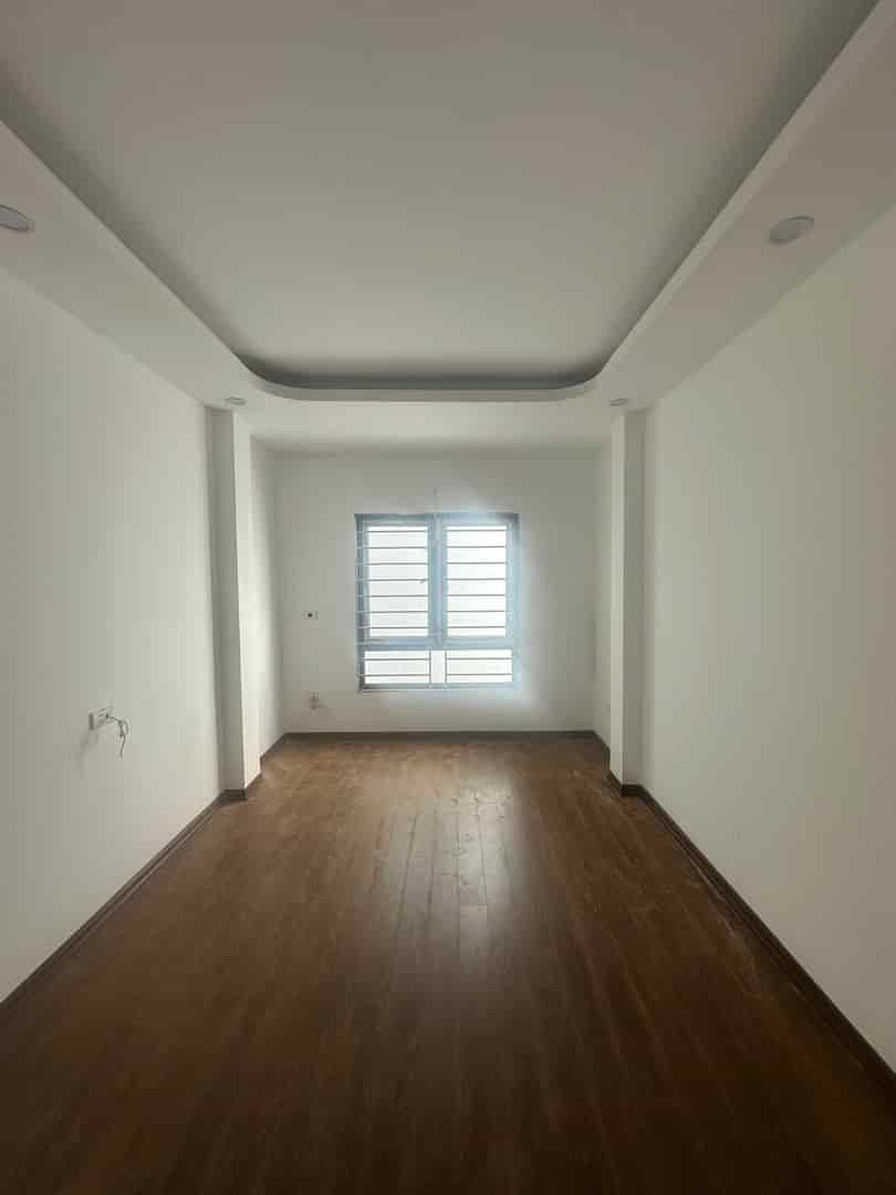 Nhà mới xây 30/42*5 tầng Vĩnh Quỳnh, Thanh Trì. Giá 4.15 tỷ