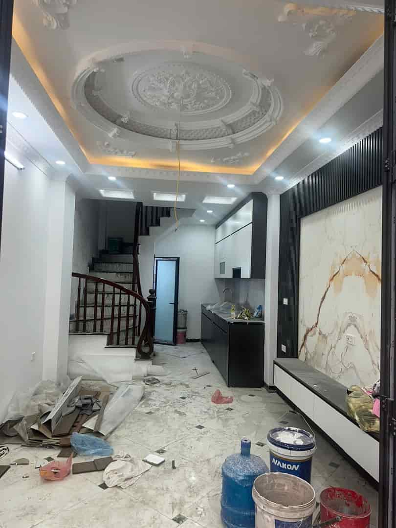 Nhà mới xây 30/42*5 tầng Vĩnh Quỳnh, Thanh Trì. Giá 4.15 tỷ