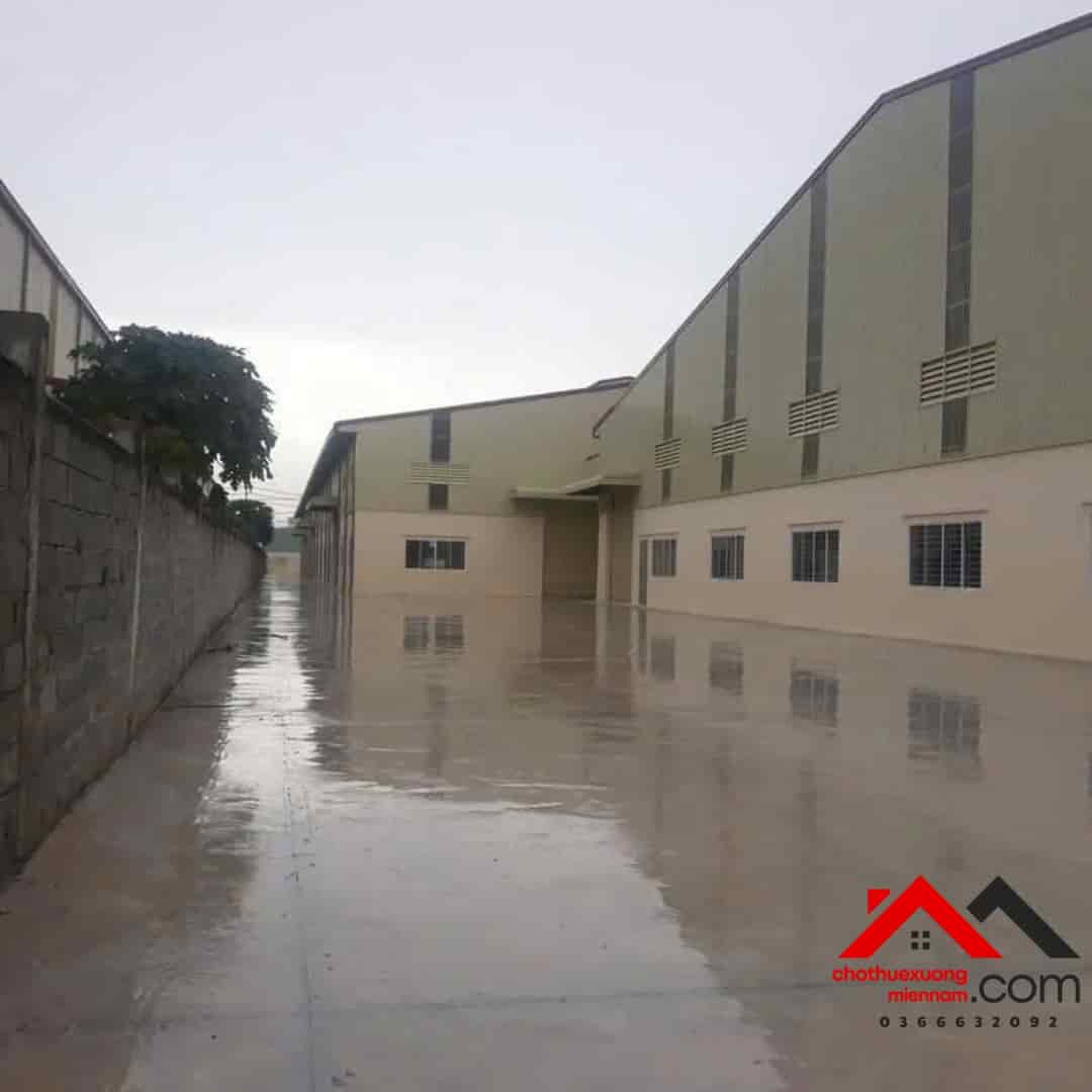 Bán nhà xưởng KCN Đức Hòa, Long An 20.000m2, đã đóng tiền đất đến 2058, giá 155 tỷ