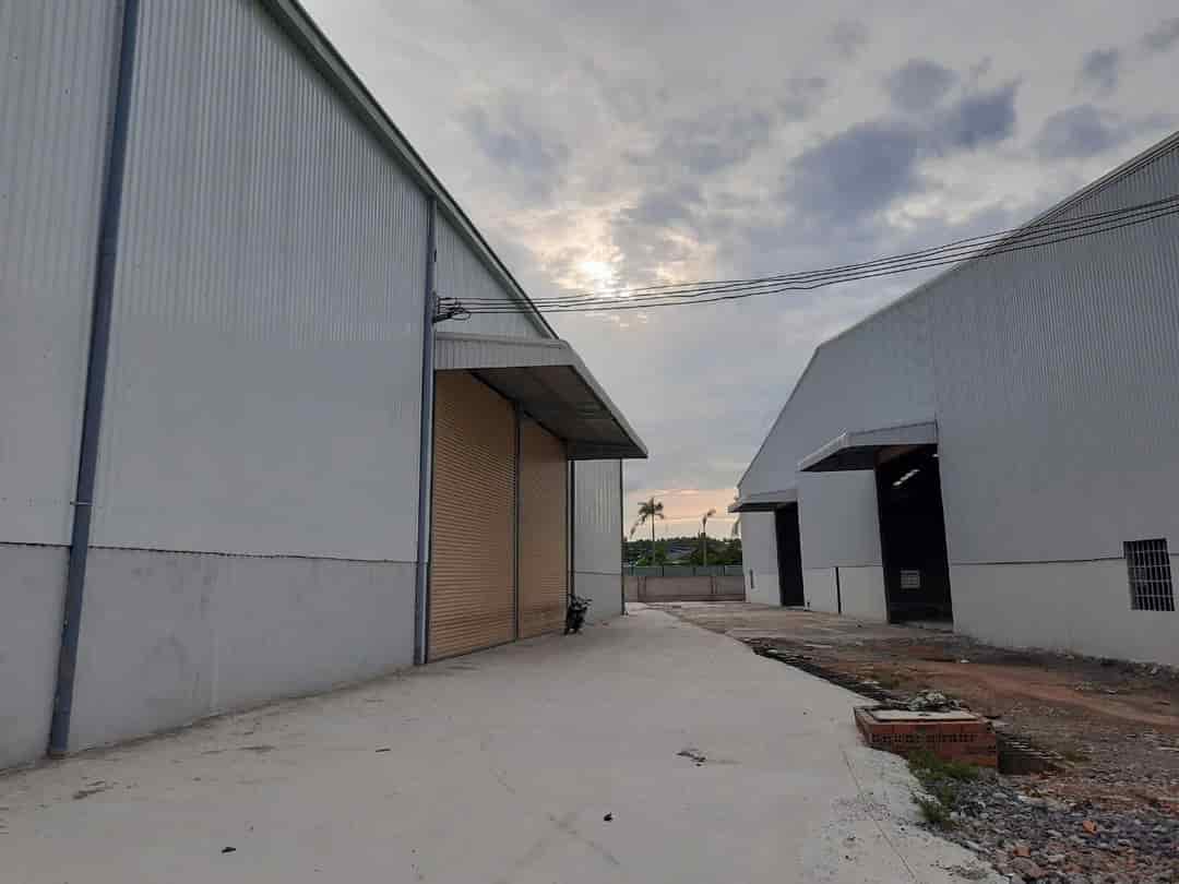 Cho thuê xưởng 6.500m2 tại Khánh Bình, Tân Uyên, Khuôn viên 9.000m2, PCCC vách tường, giá 460 triệu/tháng