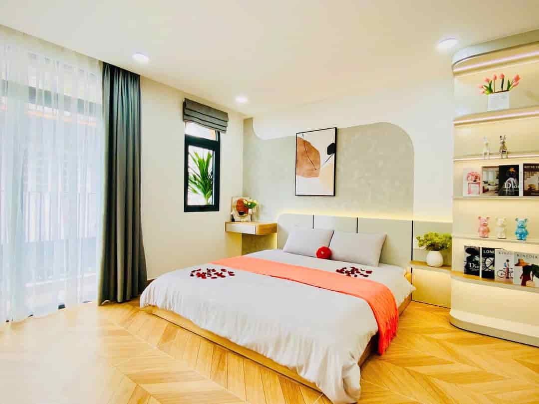 Bán nhà Phan Huy Ích, p12, Gò Vấp, xây mới, 3 phòng ngủ, ngang 4.5m, chỉ hơn 5 tỷ