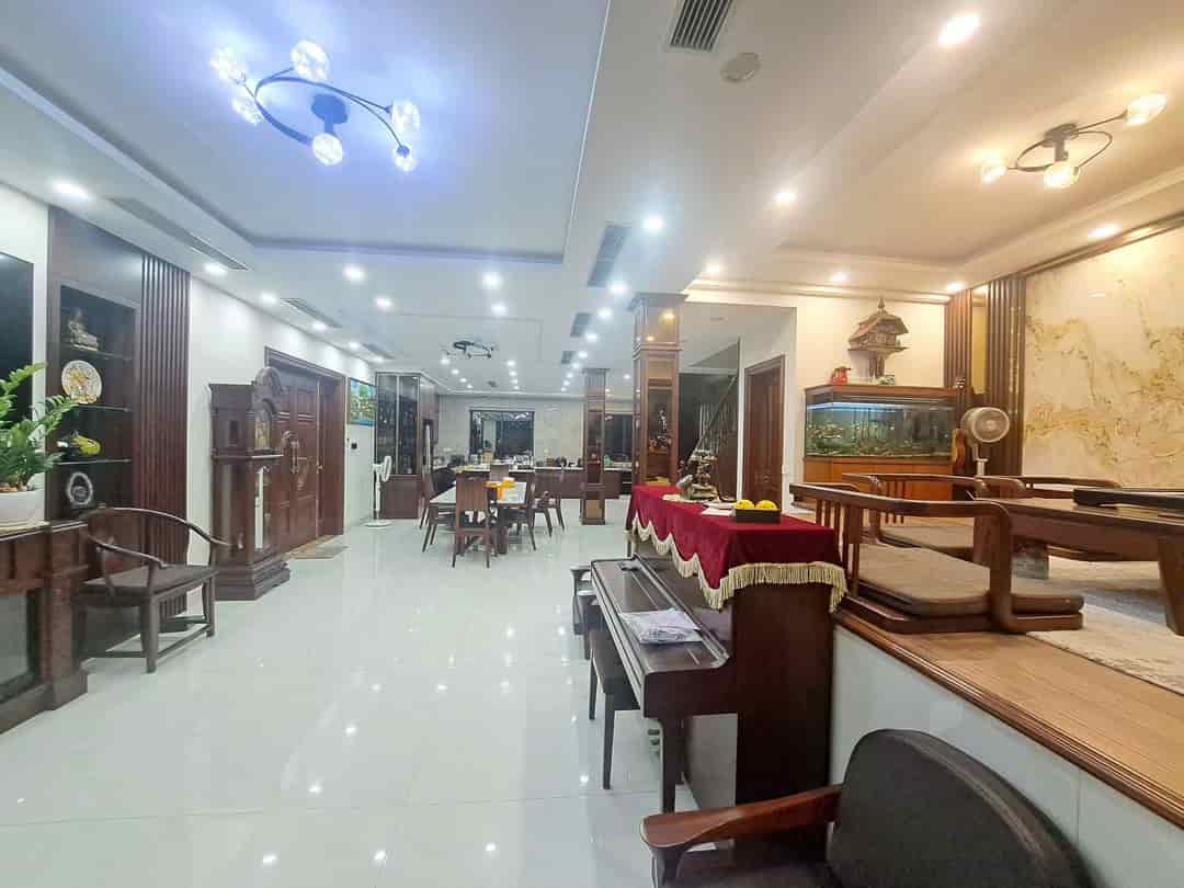 BÁN BIỆT THỰ AN KHANG DƯƠNG NỘI 200m2, MT 9M, 5 TẦNG THANG MÁY CÓ HẦM