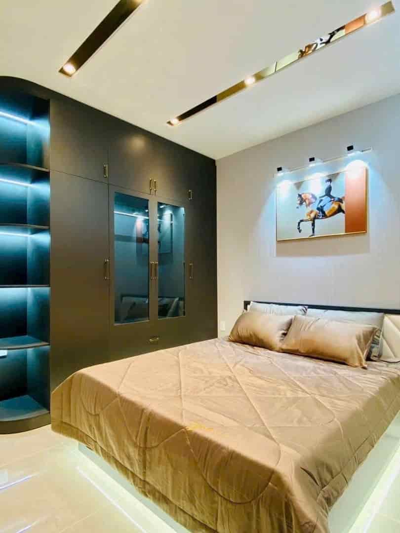 Cần bán căn 60m2 giá 2 tỷ 680 triệu đường Nguyễn Văn Quá, phường Đông Hưng Thuận, quận 12