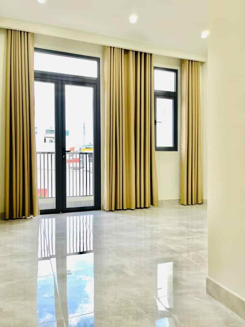 Bán gấp căn 41,5m2 giá 1 tỷ 850 triệu đường Phan Huy Ích, phường 14, Gò Vấp, hẻm xe hơi 4m