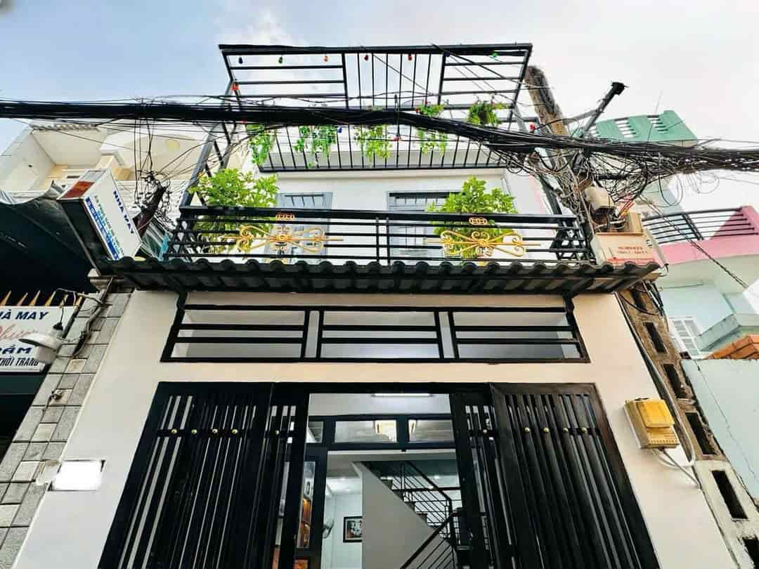 Nhà giá tốt 42m2 Lý Thường Kiệt, P7, Tân Bình. Gần BV Thống Nhất, giá 2,45 tỷ sổ hồng riêng
