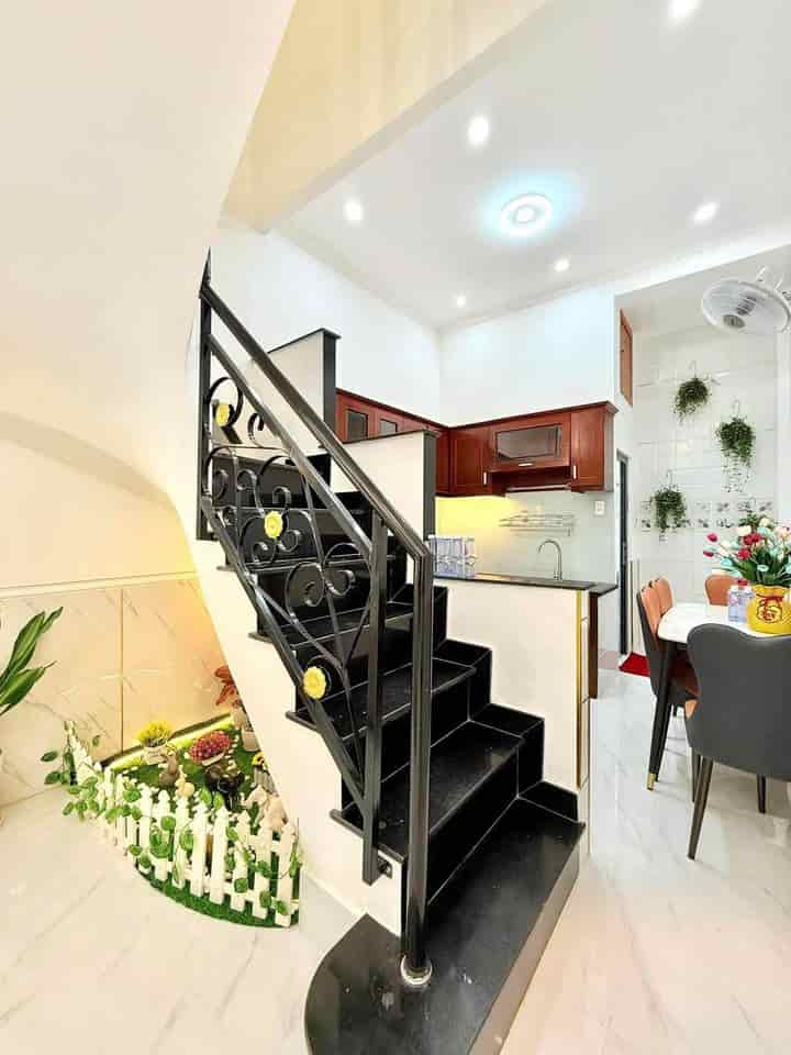 2 tỷ 970 DT 71m2 còn TL MT Nguyễn Gia Trí Bình Thạnh 1 trệt 1 lầu lửng 3PN 4WC