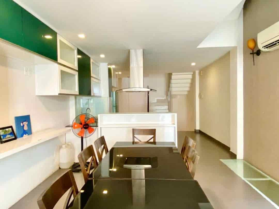 Bán nhà Lê Lai-ngay cv 23/9, Metro, ngang 4.2m, 5PN, giá tốt