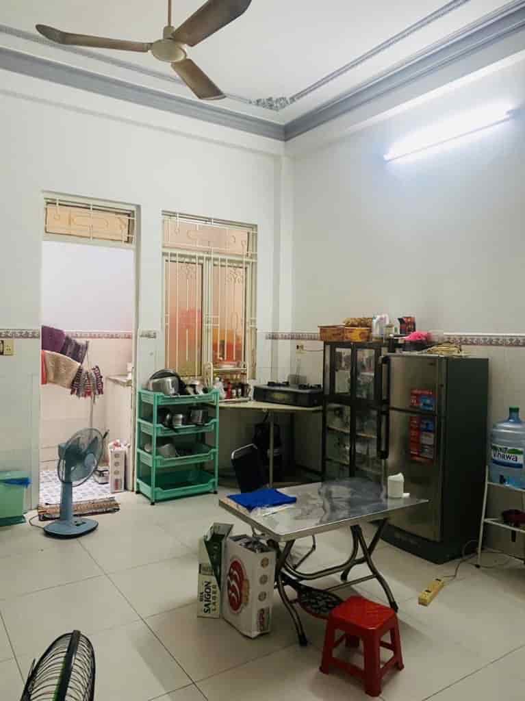 Nhà 3 tầng, Dương Đình Hội, Phước Long B, 80m2, ngang 5m, hẻm xe hơi, 5.x tỷ