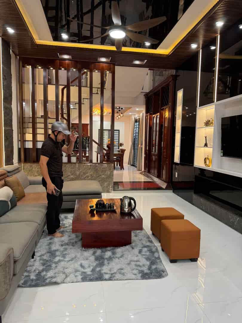 Biển Nguyễn Tất Thành, Nhà 3 tầng mới xây nội thất châu âu siêu đẹp, 300m, gần khu vui chơi Masuki