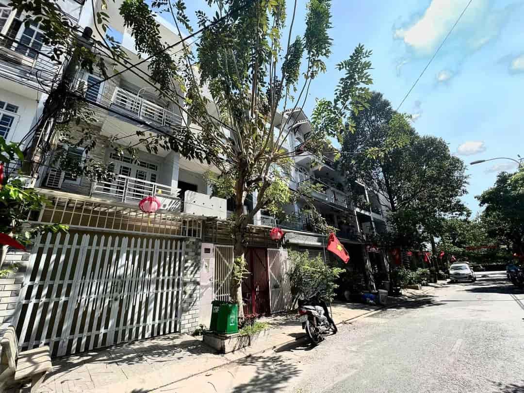 BÁN NHÀ KDC AN SƯƠNG, NHÀ ĐẸP 4 TẤM, GIÁ CHỈ 8.8 TỶ