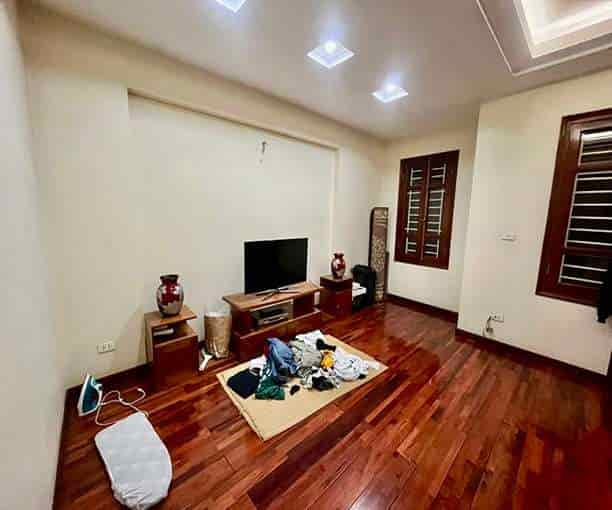 Nhà Phân Lô Tam Trinh, Mặt Tiền Đẹp - 90m², 4 Tầng, Gara Ô Tô, Kinh Doanh Đỉnh - Giá 31.5 Tỷ! 90M2