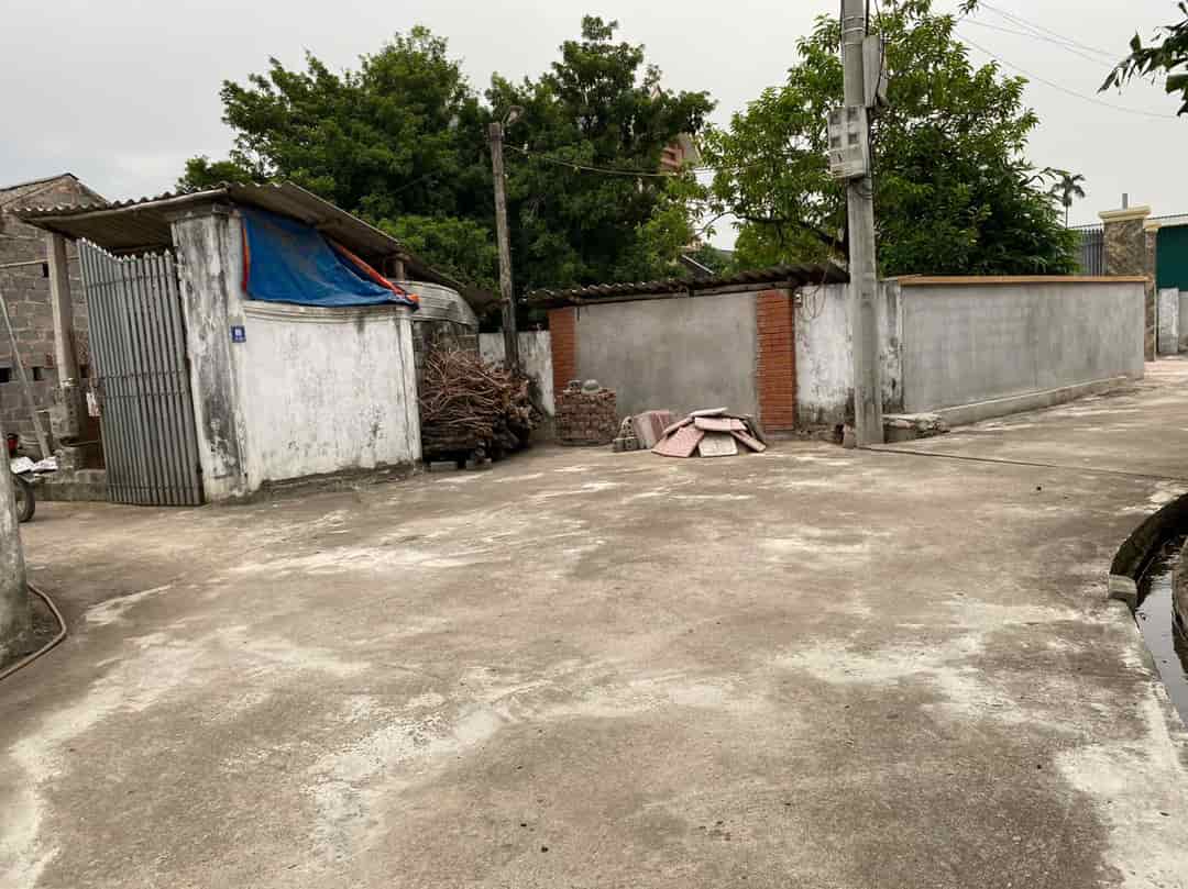 Cc cần bán 771m đất tại tân tiến CM HN giá DT, đường  rộng 5m