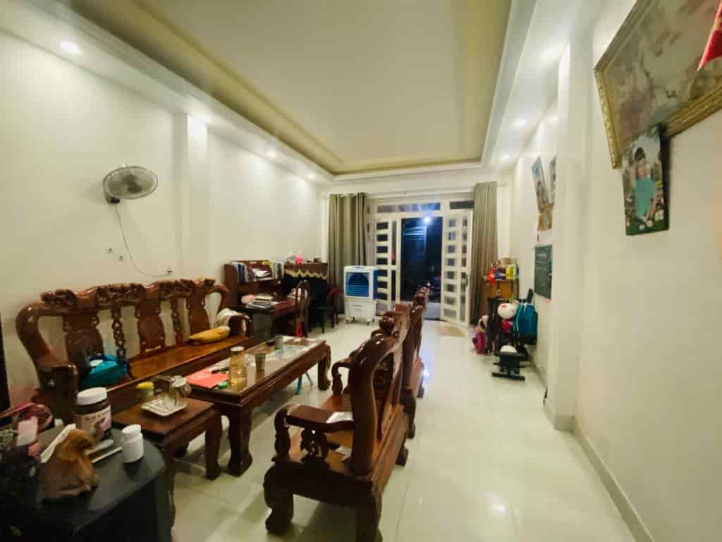 BÁN NHÀ ĐƯỜNG XE HƠI 8m, 111m2 (4,5m x 25m), 3 TẦNG, ĐƯỜNG 6, PHƯỜNG LONG BÌNH, QUẬN 9