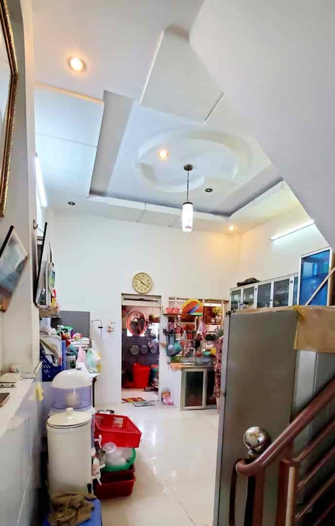 Bán nhà Bùi Tư Toàn 56m2 2 tầng xe hơi tới cửa sổ đẹp nhỉnh 5 tỷ