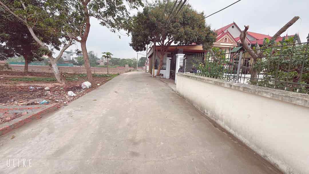 ĐƯỜNG THÔNG RỘNG 6 M CHỤC CHÍNH KHU ĐÔNG  DÂN CƯ GIÁ NHỈNH HƠN 2 TỶ DT 80,9 M, DC TẠI LẬP TRÍ MINH