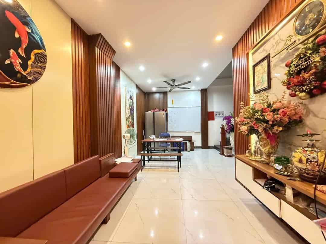 NHÀ ĐẸP Ở LÊ ĐỨC THỌ, 6 TẦNG, LÔ GÓC, CÁCH PHỐ 20M, SỔ NỞ HẬU, NHÀ MỚI XÂY, CHỦ THIỆN TRÍ