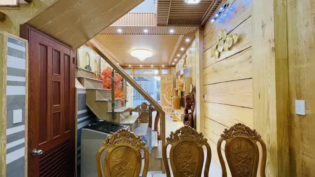 Nhà nội thất gỗ Lê Văn Thọ, Gò Vấp 4x10 hơn 4 TỶ còn nói chuyện