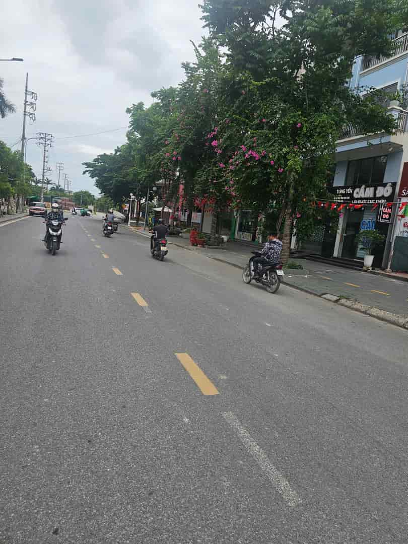 Bán gấp nhà đất tại mặt đường Tuệ Tĩnh kéo dài, Phố ẩm thực, phường Thanh Bình, TP Hải Dương