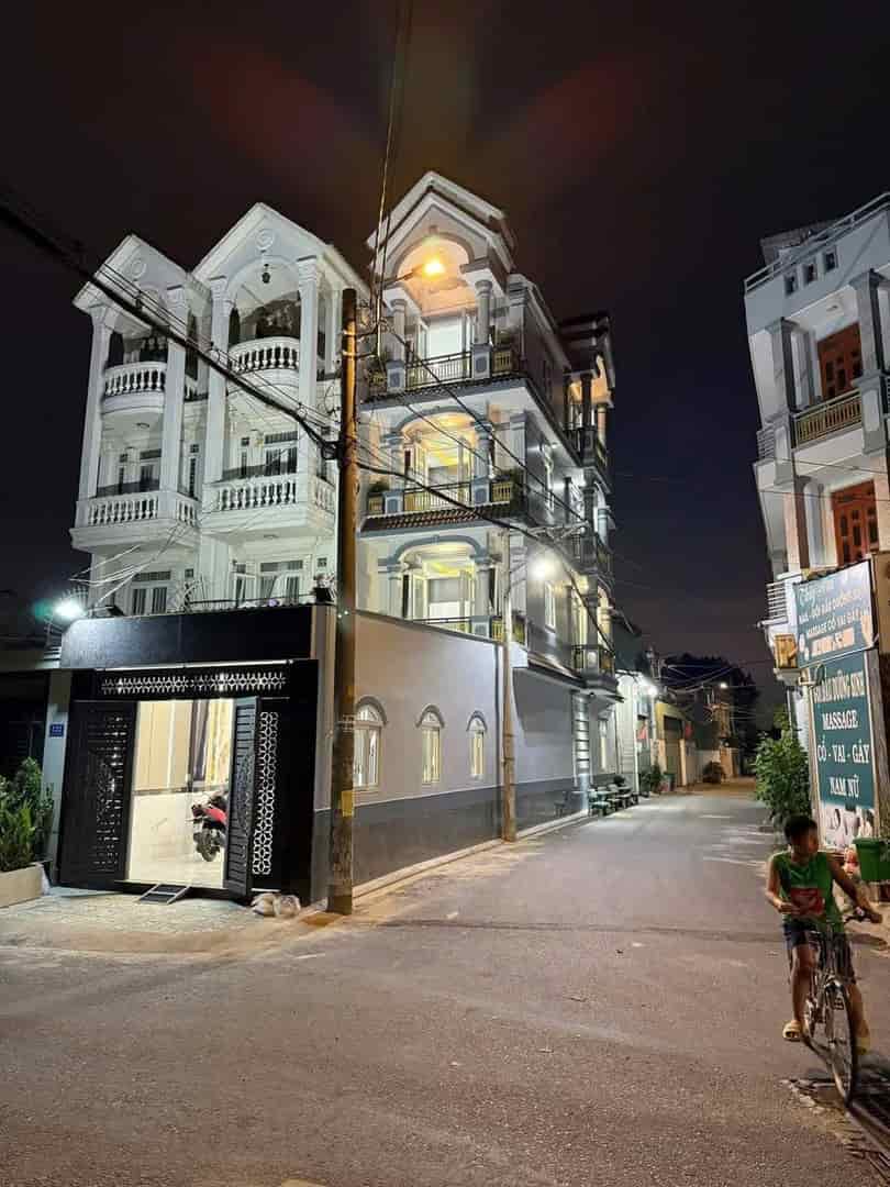 Bán Nhà (4x15) Góc 2 Mặt Tiền Đẹp Thới An 13, Quận 12, Đường 16m, 1 Trệt 3 Lầu, Giá Tốt