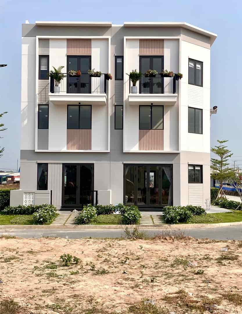Nhà Phố Hoàn Thiện Nội Thất, Trả Trước 789 Triệu, Sống Ngay K, Home
