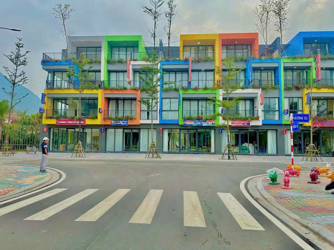 Đại dự án Flamingo Tam Chúc - Flamingo Golden Hill lưng tựa núi Liên Sơn, mặt hướng hồ Tam Trúc nằm trong