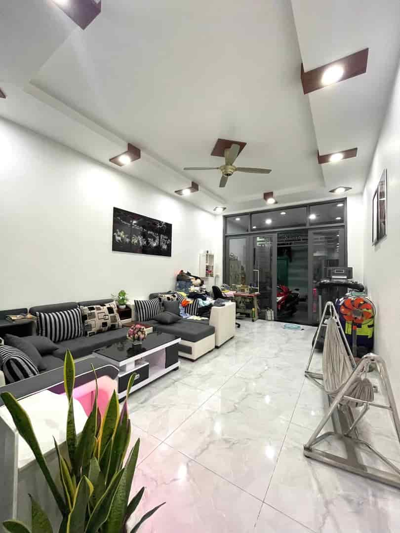 Bán nhà đường Bùi Minh Trực, phường 12, quận 8, Hồ Chí Minh, 68m2, 1 tỷ 670 triệu