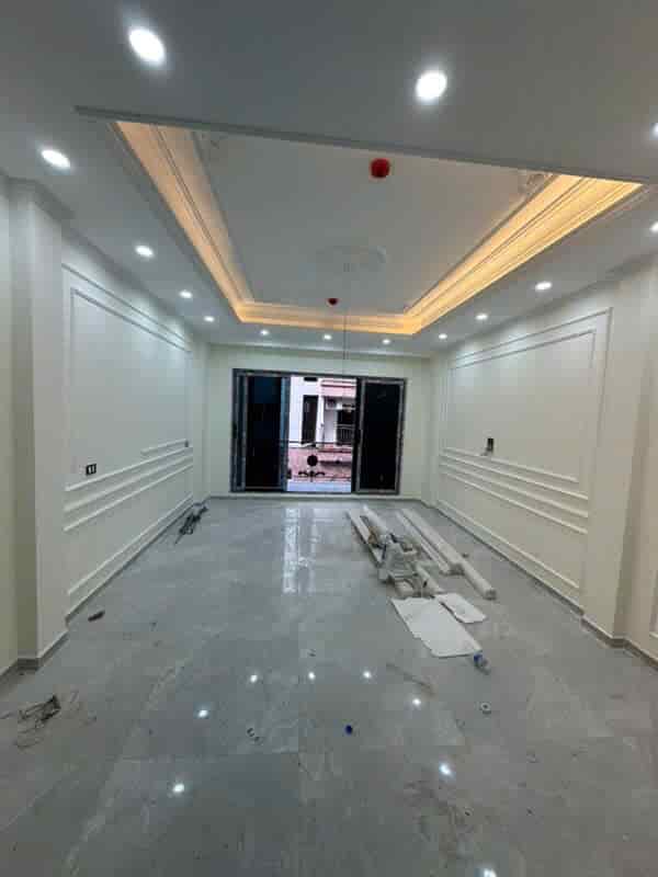 Vĩnh Phúc - BA ĐÌNH 50m2 x 8 tầng thang máy- Phân lô vỉa hè - Ô tô tránh dừng đỗ ngày đêm  - Kinh doanh đỉnh.