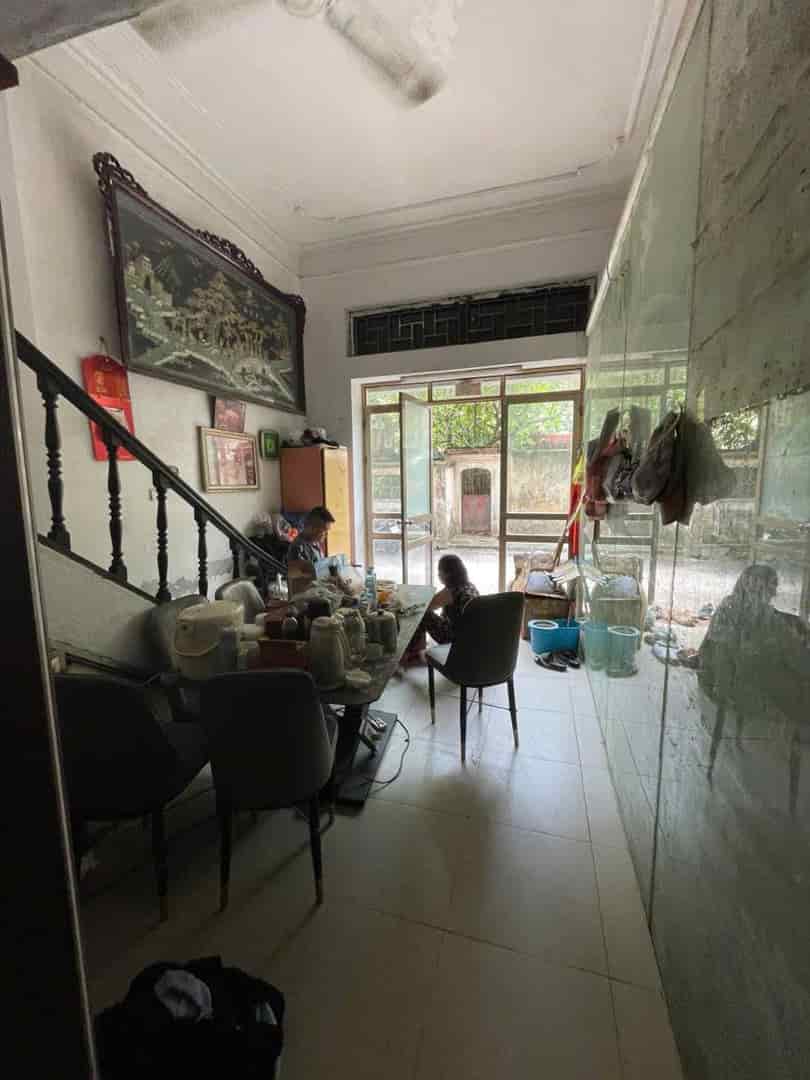 PHỐ NGUYỄN VĂN HUYÊN - Ô TÔ TRÁNH KINH DOANH - 40m2 4 tầng MT 6.2m Giá 16.2 tỷ