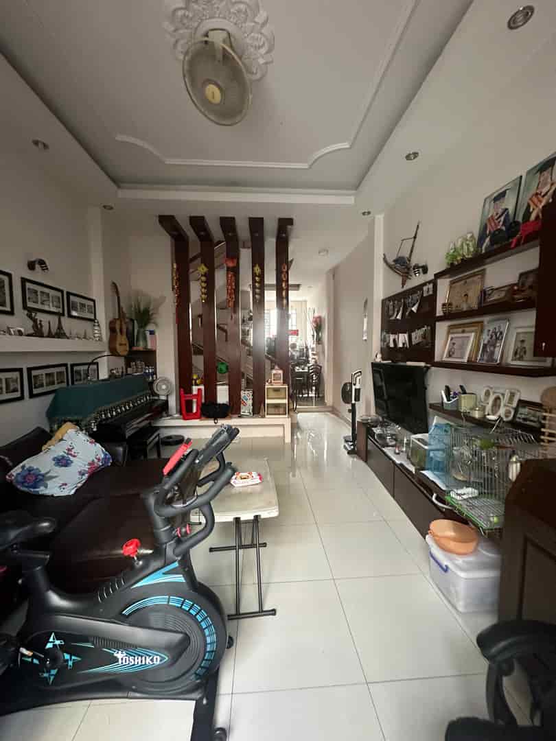Bán đất tặng kèm nhà 2 tầng HXH Bùi Đình Túy P24, DTSD 100m2, 6.8 tỷ
