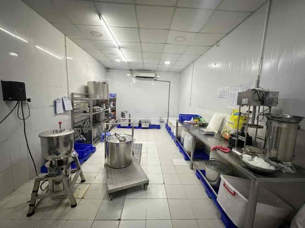 Cho Thuê Kho Mặt tiền Quốc Lộ 13, Quận Thủ Đức, DT 750m2, 80 triệu/tháng