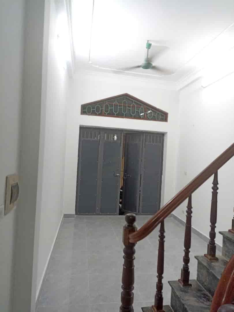 NHÀ MỚI NGUYÊN CĂN 30m2 - 4 TẦNG CHO THUÊ NGAY QUẬN ĐỐNG ĐA