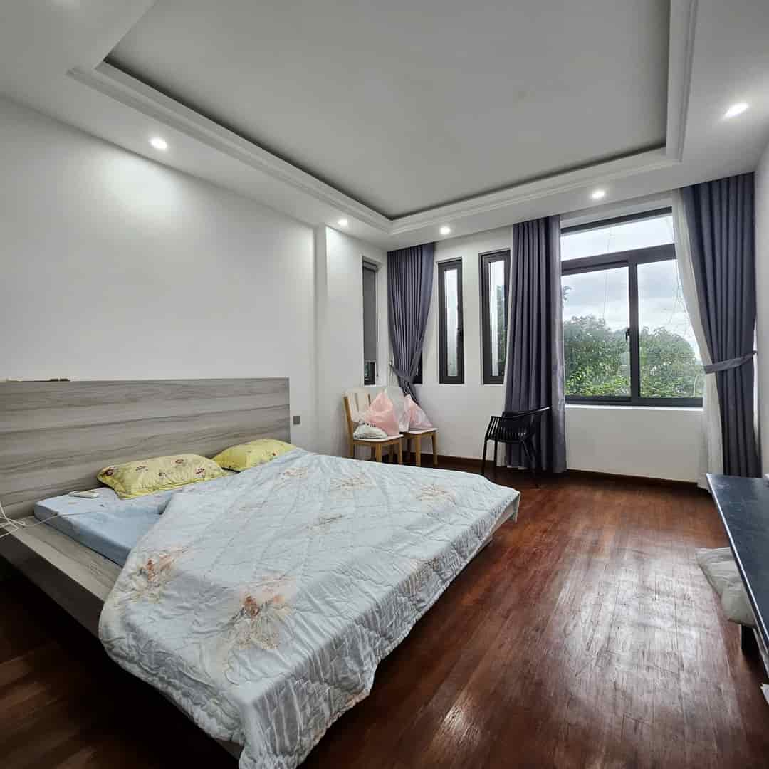 Cho thuê nhà 4 tầng LÔ GÓC mặt tiền đường ô tô 6m - Vĩnh Hiệp - full nội thất ĐẸP-MỚI-SẠCH SẼ.