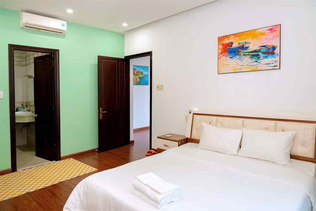 Cho thuê biệt thự rộng đẹp có sân vườn - TTTP giá 32 triệu