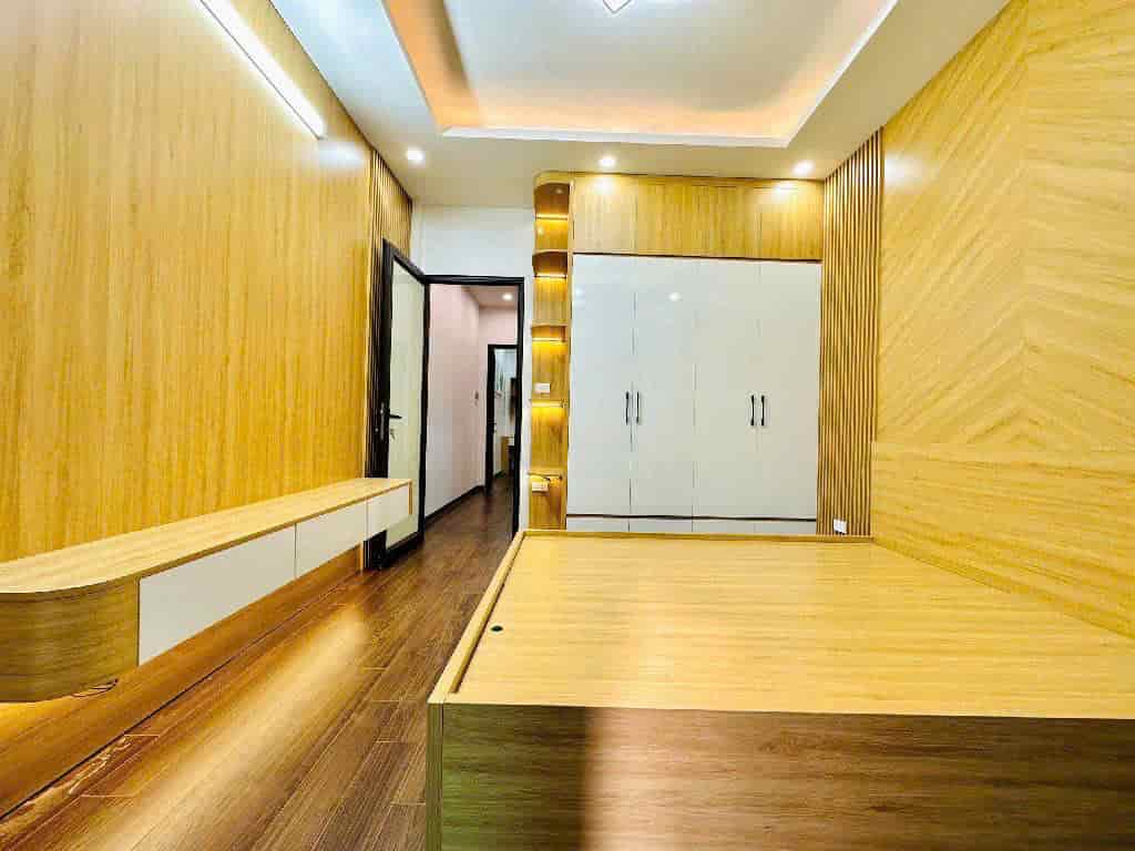 NHÀ ĐẸP SIÊU HOT PHỐ TRẠM - LONG BIÊN - 41M² - GIÁ HƠN 7 TỶ