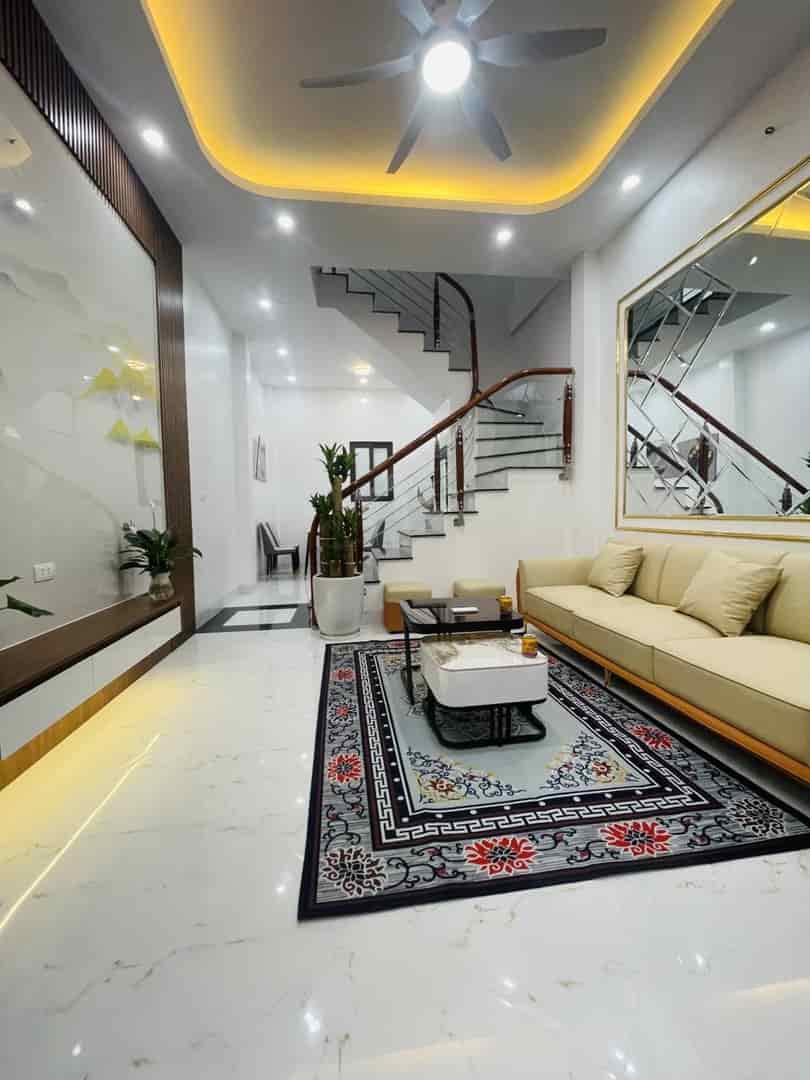 Bán nhà Kim Giang giá 6.9 tỷ, 32m2, 4 tầng, mặt tiền 4m