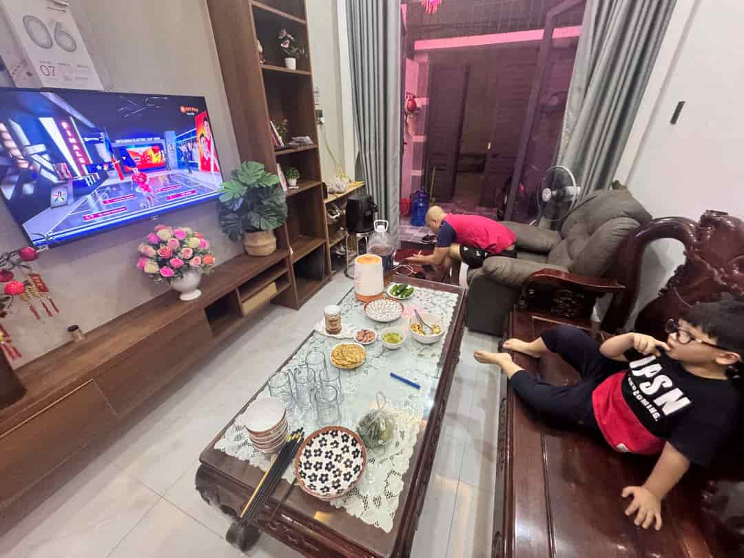 CHÍNH CHỦ CẦN CHO THUÊ NHÀ 4 TẦNG TẠI PHƯỜNG PHƯỚC LONG-TP.NHA TRANG