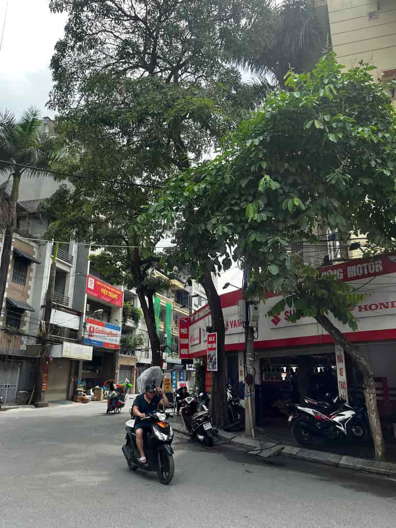 Bán nhà phố Đỗ Quang, hiếm, ô tô tránh, vỉa hè KD, nhỉnh 19 tỷ
