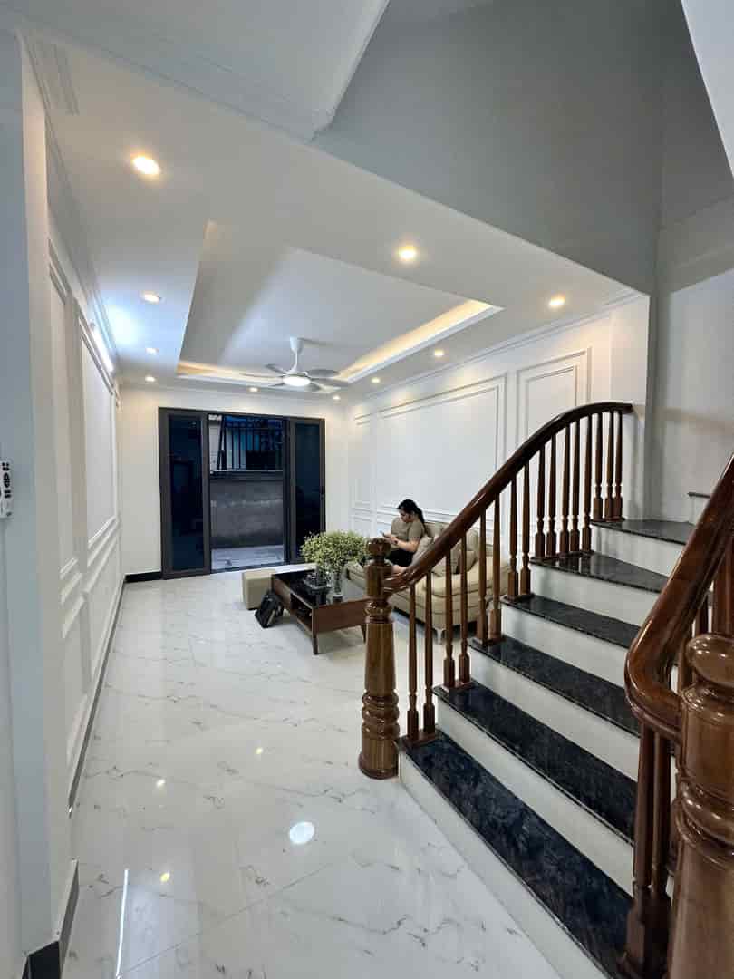 Siêu phẩm phân lô hàng bè Kiến Hưng 50m2 nhà 4 tầng chỉ nhỉnh 13đ, kinh doanh , oto tránh, view công viên