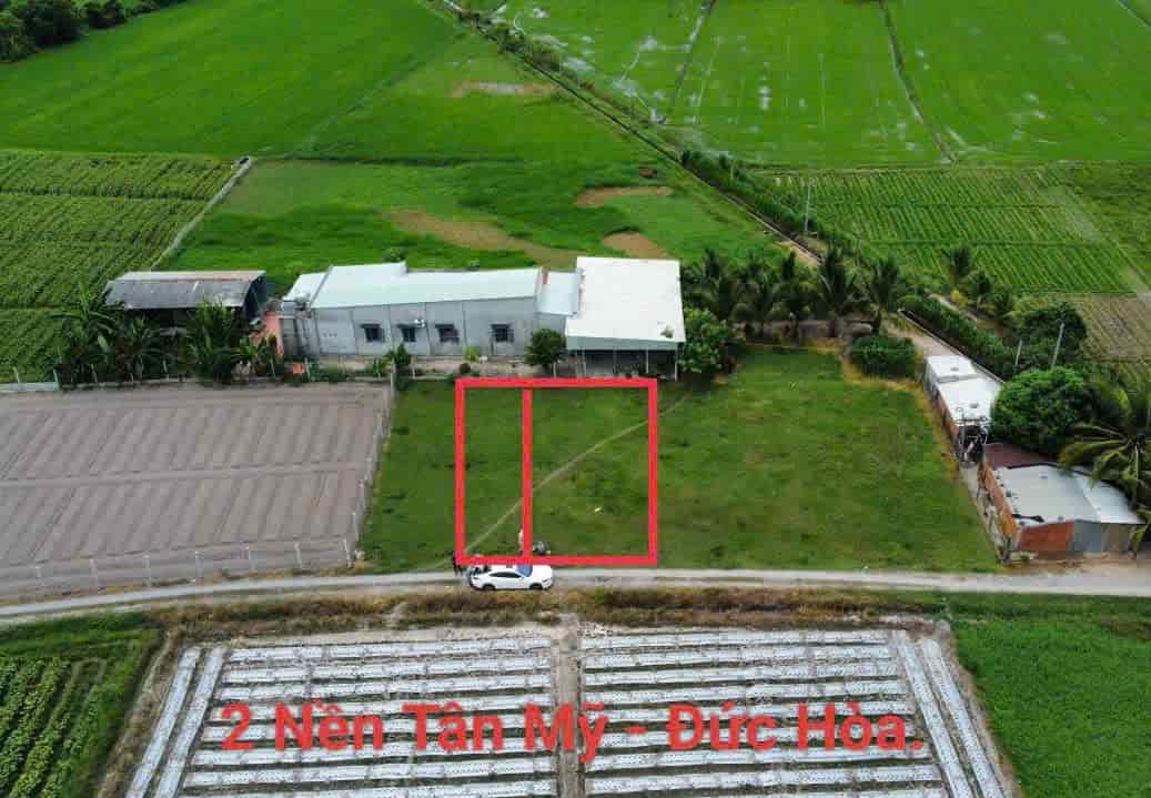 Kẹt tiền cắt lỗ 2 nền đất liền kề, Diện tích 5,5x23m, 128m2 full thổ cư 100%