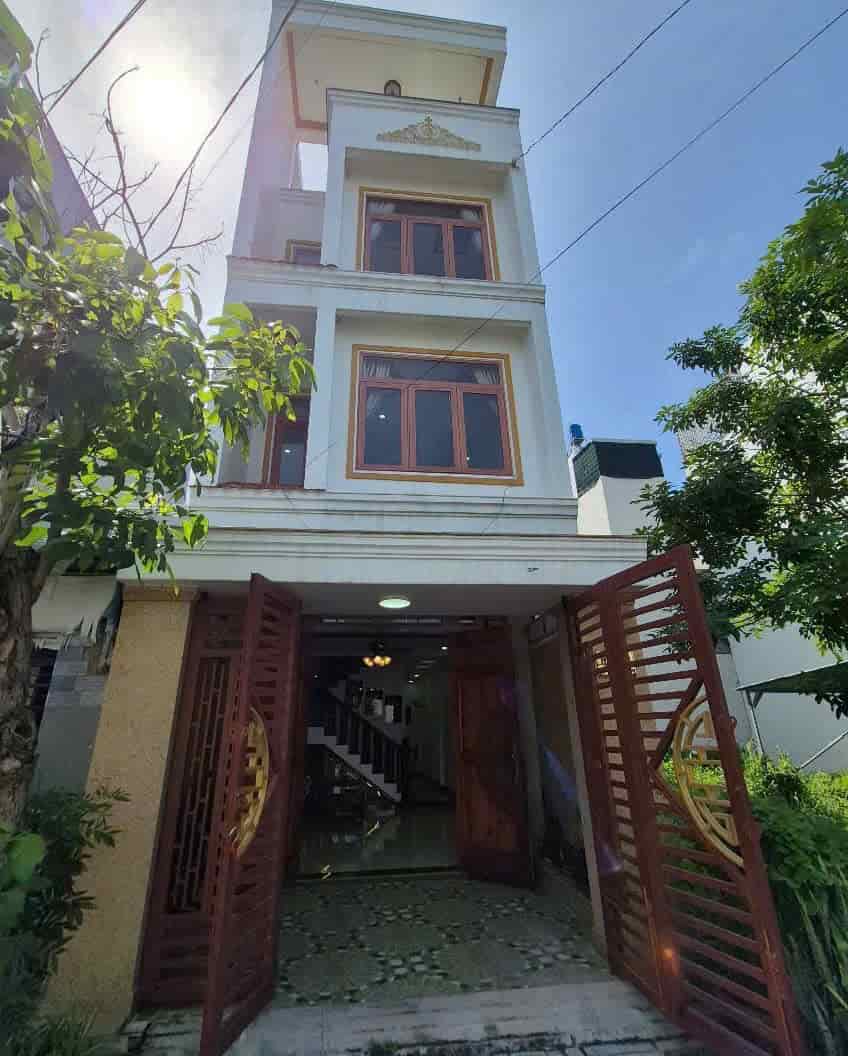 CĂN NHÀ mặt tiền đường nhựa đường H10 khu dự án cát tường phú sinh long an  