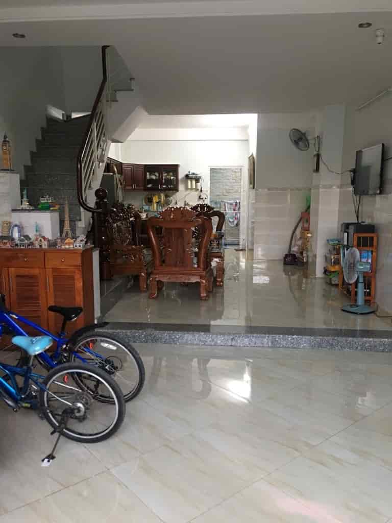 CHỦ CẦN TIỀN BÁN GẤP,KHU DƯƠNG HỒNG, DT: 85M2 ( 5 X 17M) 3TẦNG,4PN, 5WC, CHỈ 7.7TỶ