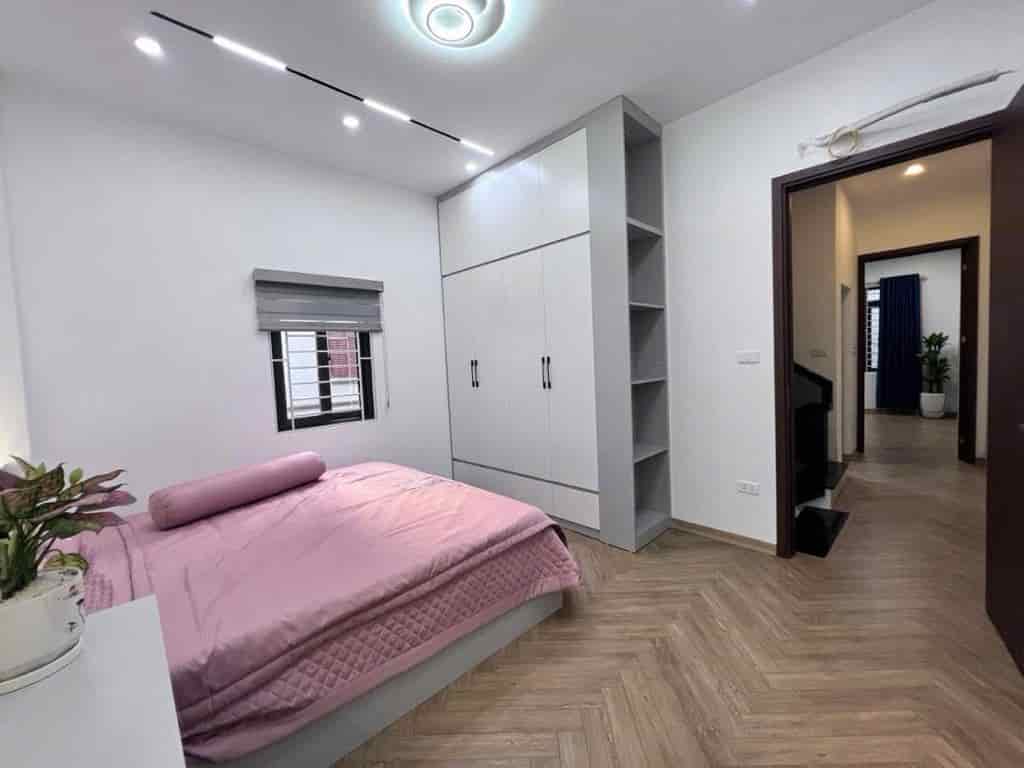 -Chủ gửi bán gấp nhà ngõ 192 tại Lê Trọng Tấn Thanh Xuân Hà Nội.
