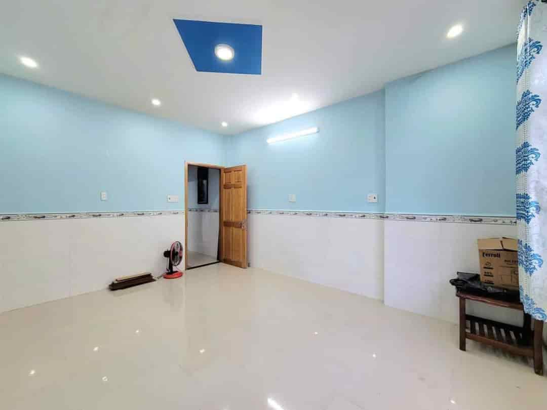 NGÂN HÀNG THANH LÝ NHÀ HẺM ÔTÔ 6m 64m²-2tỷ950 Đ Thiên Phước P9 Quận Tân Bình HĐ thuê 16tr/th sổ sẵn.