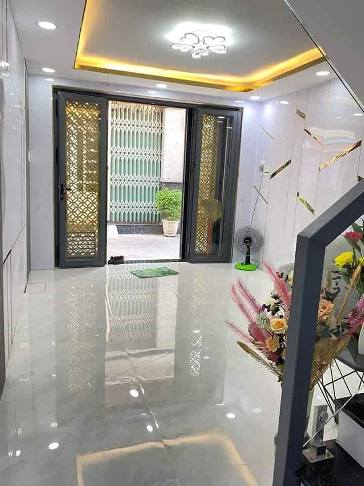 Ngân hàng đông á thanh lý nhà Hưng Phú,Quận 8, 67m2/1,68 tỷ SHR, gần chợ Hưng Phú