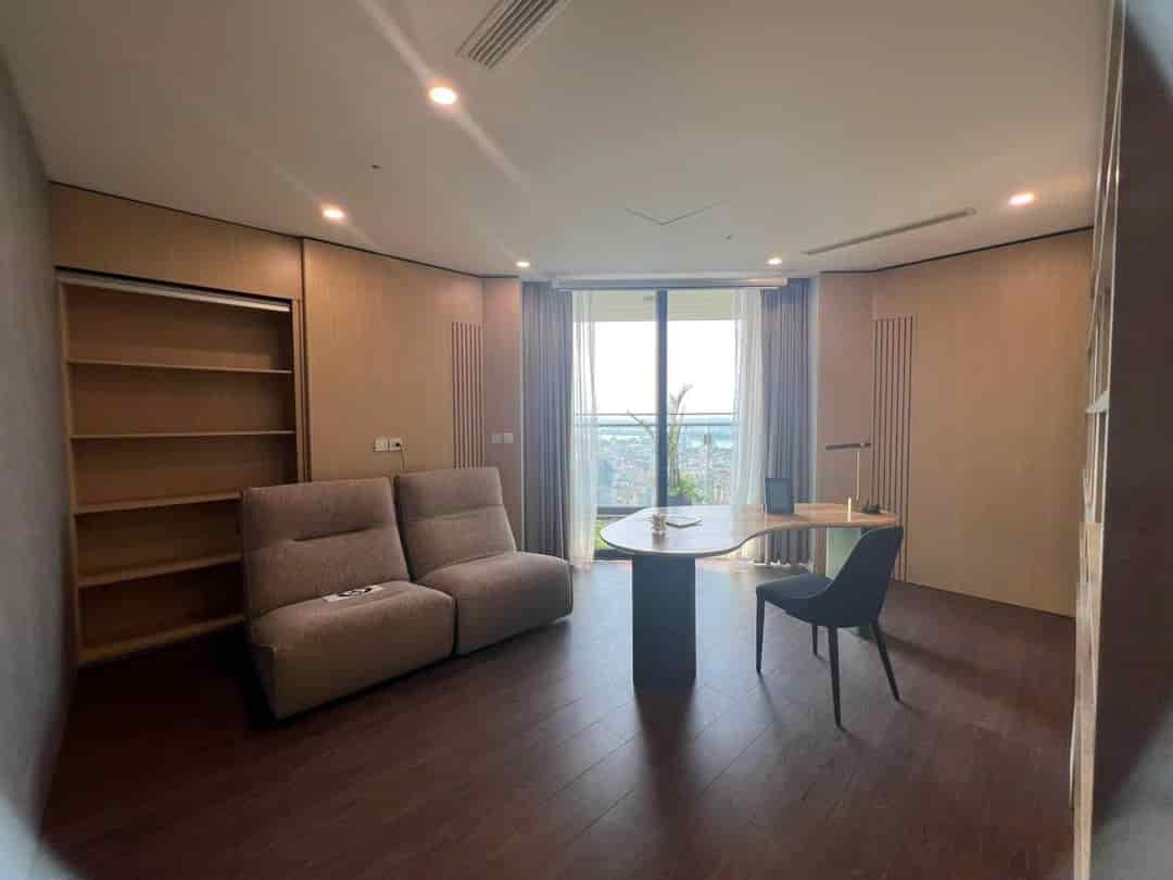 BÁN CHUNG CƯ  3PN, 2WC, 141M2 TẠI  SUNSHINE GOLDEN RIVER, 15 TỶ, VIEW ĐẸP, Q.TÂY HỒ, HN