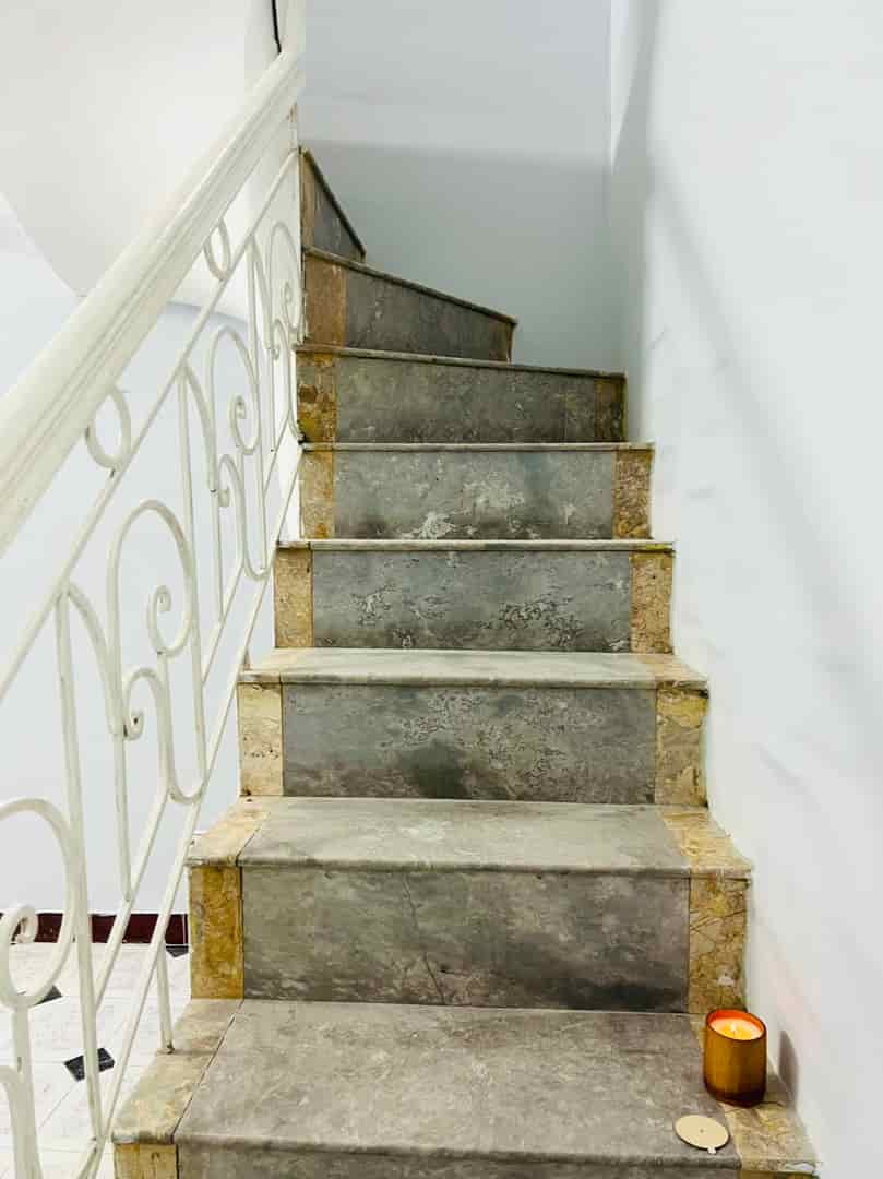 Cho thuê nhà 3 tầng phố Bùi Ngọc Dương, Hà nội