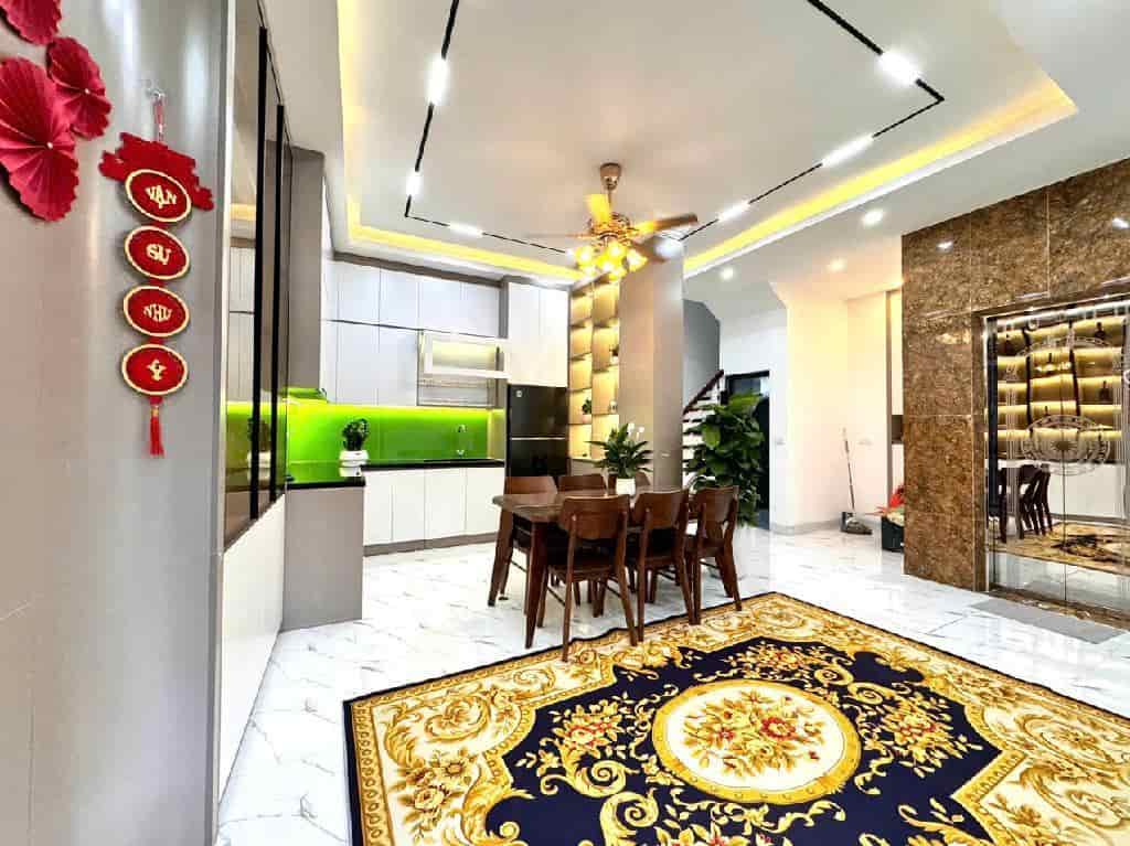 Nhà đẹp Yên Hòa 45m2, 7T thang máy, ô tô, ở sướng chỉ 9 tỷ 8