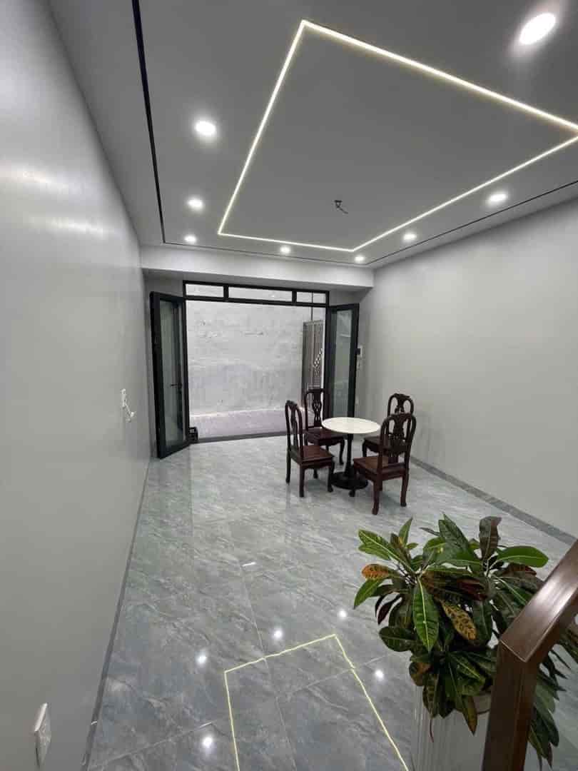 Chính chủ cần bán nhà Tôn Đản P8 Quận 4 DT 60m2 Giá 3,5 tỷ Lh @932861530 Vân